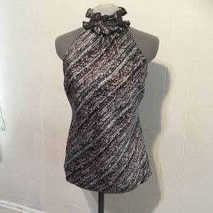 Tape measure Sleeveless mock neck top size 6